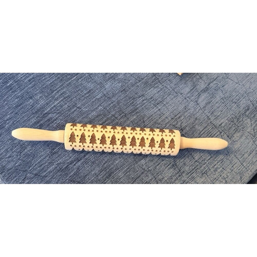 Embossing Rolling Pin Wooden Engraved Stars & Trees